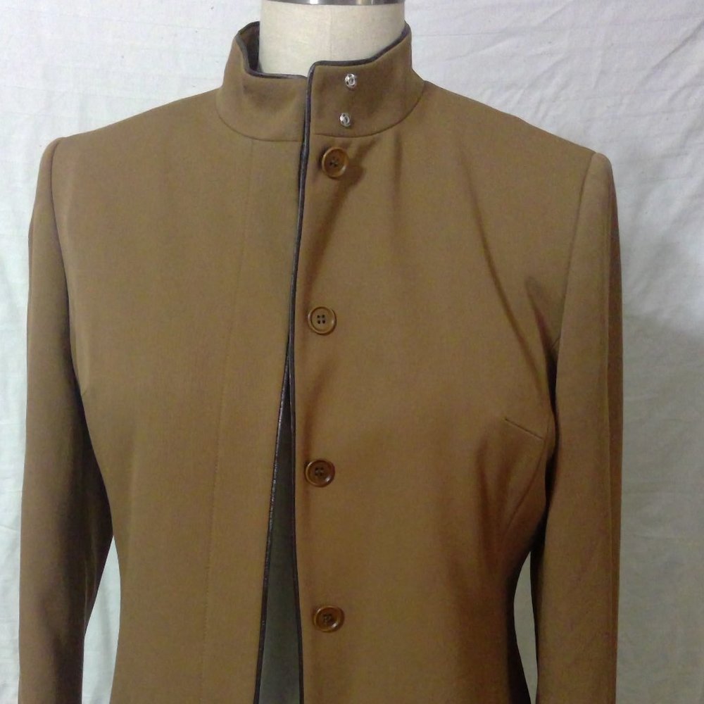 Ann Taylor 2 piece suit with leather trim Size 10P - Picture 2 of 11